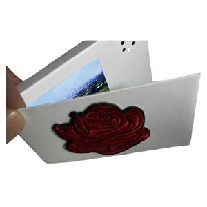 Carte de vœux de la Saint-Valentin, cadeau, rose rouge 3D, carte postale vidéo avec écran LCD de 2,4 pouces, lecteur vidéo, brochure, carte d'invitation professionnelle - Product Image 2