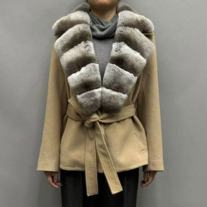 Veste <span class=keywords><strong>en</strong></span> cachemire élégante de style nouveau Jancoco pour femmes, manteau court <span class=keywords><strong>en</strong></span> cachemire personnalisé avec <span class=keywords><strong>col</strong></span> <span class=keywords><strong>en</strong></span> <span class=keywords><strong>fourrure</strong></span> de renard véritable - Product Image 1