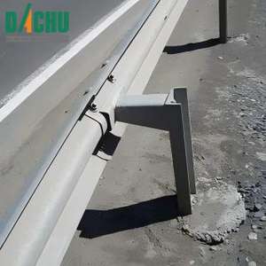 GOST Autoroute Garde-corps (unilatéral) avec console rigide KZH pour le marché <span class=keywords><strong>russe</strong></span> Pays de la CEI - Product Image 2