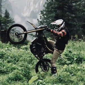 2026 24.5KW Sur-Ron Ultra Bee Véhicule tout-terrain électrique avec une garde au sol <span class=keywords><strong>de</strong></span> 315 mm pour les terrains accidentés - Product Image 4