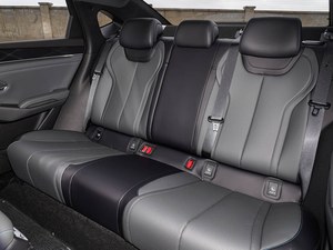 BYD Qin L 2026 Dm-i 128KM Leading 279L Kraftstoff 2148km Reichweite L2 ADAS 5G Kabine Elektrischer Sitz <span class=keywords><strong>B</strong></span>-Klasse PHEV Limousine - Product Image 5