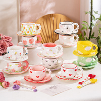 Mug en porcelaine blanche résistant aux hautes températures, fait main, avec un design de dessin animé créatif, peint à la main avec des couleurs sous glaçure
