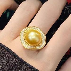 แหวนมุกทองธรรมชาติ 11-12 มม. งานฝีมือทอง K ประดับด้วยเงินแท้ 925 สีโรส 100% ธรรมชาติ มาพร้อมกล่องของขวัญ - Product Image 1