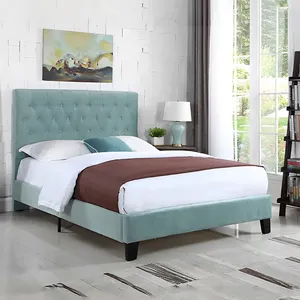 现代奢华家居大木床，带后拉扣和软垫，框架风格舒适愉快的床