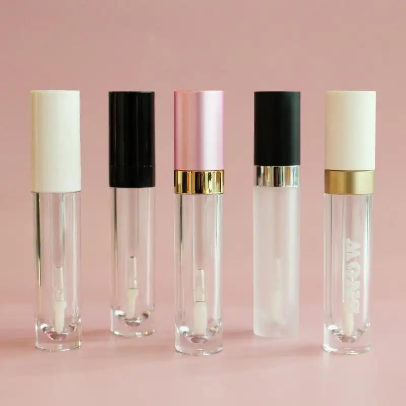 Nuovo prodotto 5ml 8ml tubi di lucentezza ip smerigliati di lusso carino all'ingrosso piccolo moq quadrato tappo in oro rosa tubi personalizzati per lucidalabbra