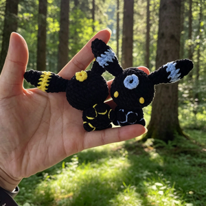Porte-clés Pokémon faits main au crochet, directement du fabricant, pendentifs personnalisés en forme d'animaux <span class=keywords><strong>de</strong></span> <span class=keywords><strong>dessin</strong></span> animé mignons et doux, écologiques et durables - Product Image 2