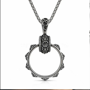 Yunnique – collier avec pendentif en acier inoxydable pour hommes, motif géométrique rond sculpté en forme de fleur, JD215 - Product Image 4