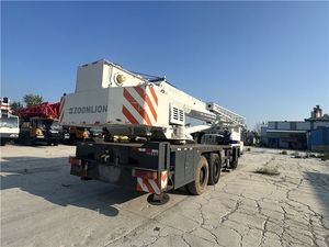 Grúa sobre Camión con Precio Competitivo, Grúa Hidráulica Telescópica de 25 Toneladas para Construcción - Product Image 6