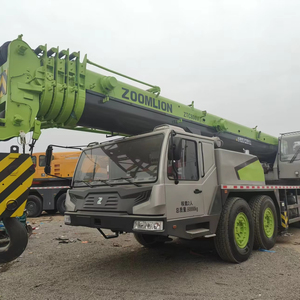 Grue sur camion Zoomlion d'occasion de 80 tonnes : Moteur, pompe et boîte de vitesses fonctionnels, et excellente hauteur de levage - Product Image 1