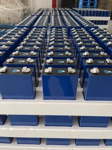 Cellule LiFePO4 de qualité A 3,2 V 280 Ah 314 Ah en stock en Pologne (UE) pour système de stockage d'énergie solaire domestique - Product Image 6