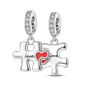 Conjunto de Colgantes de Corazón de Luciérnaga Luminosos y Coloridos con Incrustaciones de Piedras de Zirconia, Chapado en Plata y Oro Rosa, Joyería DIY Unisex - Product Image 6