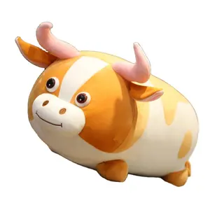 सर्वाधिक बिकने वाले प्यारे कस्टम गाय के आकार के खिलौने नारंगी गाय आलीशान खिलौना भरवां जानवर थ्रो आलीशान