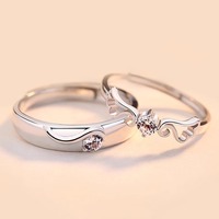 Meilleur cadeau Love Bird Wing Dernières conceptions de bagues de mariage en faux diamants Anneaux de mariage Ensemble de couple