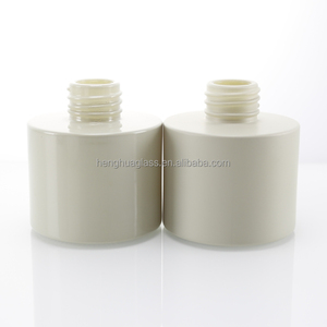 Chất Lượng Cao 100Ml Hình Tròn Rỗng Thủy Tinh Màu Đen Phòng Nước Hoa Khuếch Tán Chai Hương Thơm Sậy Khuếch Tán Chai Với Vít Cap - Product Image 3