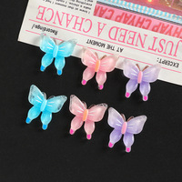 Breloques papillon transparentes en résine à paillettes, petites breloques DIY pour bijoux, accessoires pour coques de téléphone style crème, aimants de réfrigérateur, boucles de chaussures