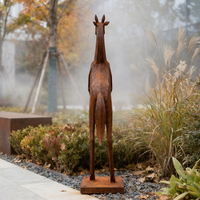 Statue de kangourou surdimensionnée en acier Corten, finition patine de rouille pré-âgée, sculpture de repère pour entrée de ranch prairie