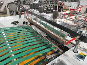 Hoge Snelheid Automatische Pe Lhpe Kleding Boodschappentas Make Machine Gestanst Binnen Lijm Patch Handvat Plastic Zak Making Machine
