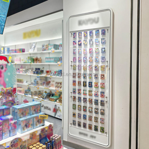 Étagère de présentation sur pied pour cartes à collectionner Pokémon TCG, en métal et acrylique, avec cadre de présentation pour cartes standard avec serrure - Product Image 4