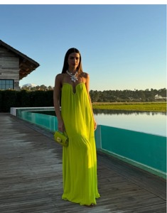 Abito a V profondo senza spalline <span class=keywords><strong>verde</strong></span>, fabbrica di abiti da fata località balneare, fornitore all'ingrosso di <span class=keywords><strong>abbigliamento</strong></span> femminile personalizzato - Product Image 3