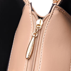 Sacs à main et Sacs À Main pour Femmes Dames De Mode En Cuir PU Poignée Supérieure À Bandoulière Fourre-Tout Sacs - Product Image 5