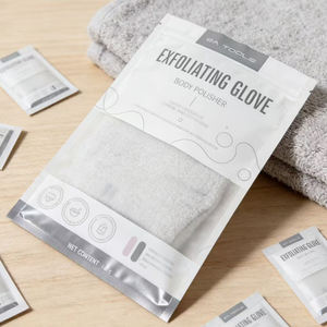 Pochettes à faible MOQ, sacs à fermeture éclair à 3 soudures latérales pour emballage d'outils de maquillage, pour gants exfoliants avec trou - Product Image 5