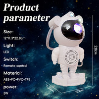 Mini proyector LED moderno RGB Nebula Star & Robot Night Light Sensor Control Touch Power Generation para uso en dormitorio o habitación