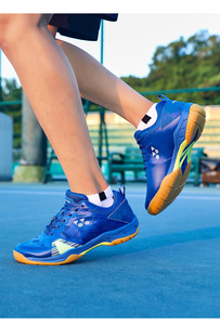 รองเท้าแบดมินตันกลางแจ้งรุ่นใหม่ขายดี รองเท้าผ้าใบสำหรับมืออาชีพ น้ำหนักเบา สวมใส่สบาย เหมาะสำหรับคู่รัก เล่นวอลเลย์บอลได้ - Product Image 6