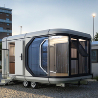 Serre en acier isolé et panneaux sandwich de fabrication chinoise, conception à double espace pour hôtels et parcs, installation rapide, taille personnalisée
