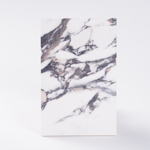 Panneau mural co-extrudé en placage de bois au <span class=keywords><strong>design</strong></span> 3D en charbon de bambou imperméable pour la décoration intérieure - Product Image 2