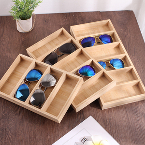 Elegante Organizador de Gafas de Sol de Madera Gruesa <span class=keywords><strong>para</strong></span> 4, 5 o 6 Pares, Bandeja de Exhibición <span class=keywords><strong>para</strong></span> Tiendas - Product Image 1