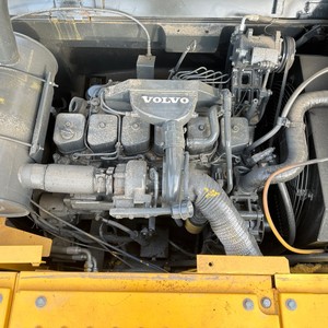 Excavadora de ruedas <span class=keywords><strong>Volvo</strong></span> <span class=keywords><strong>EW170</strong></span> usada de marca sueca original en buen estado para trabajos de construcción a bajo precio a la venta - Product Image 4