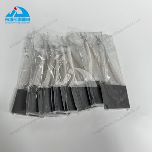 Pezzi di ricambio per macchine da stampa 4.0x3.2x0.8cm spazzola di carbone per fustellatrice bob - Product Image 5