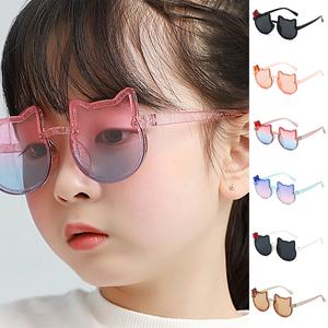 Feirong nuova tendenza per bambini occhiali da sole fiocco occhiali da sole per bambini occhiali da sole a prova di UV per bambini Logo personalizzato all'ingrosso occhiali di moda - Product Image 1