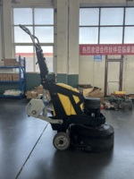 Meuleuse et polisseuse à béton terrazzo automatique à haute vitesse de rotation CFS-C69 avec 12 disques à vendre