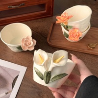 Tasse à café en porcelaine Lelyi créative rétro faite à la main avec motif floral en relief pour usage domestique, tasse à café de couple de haute valeur, cadeaux d'affaires en stock