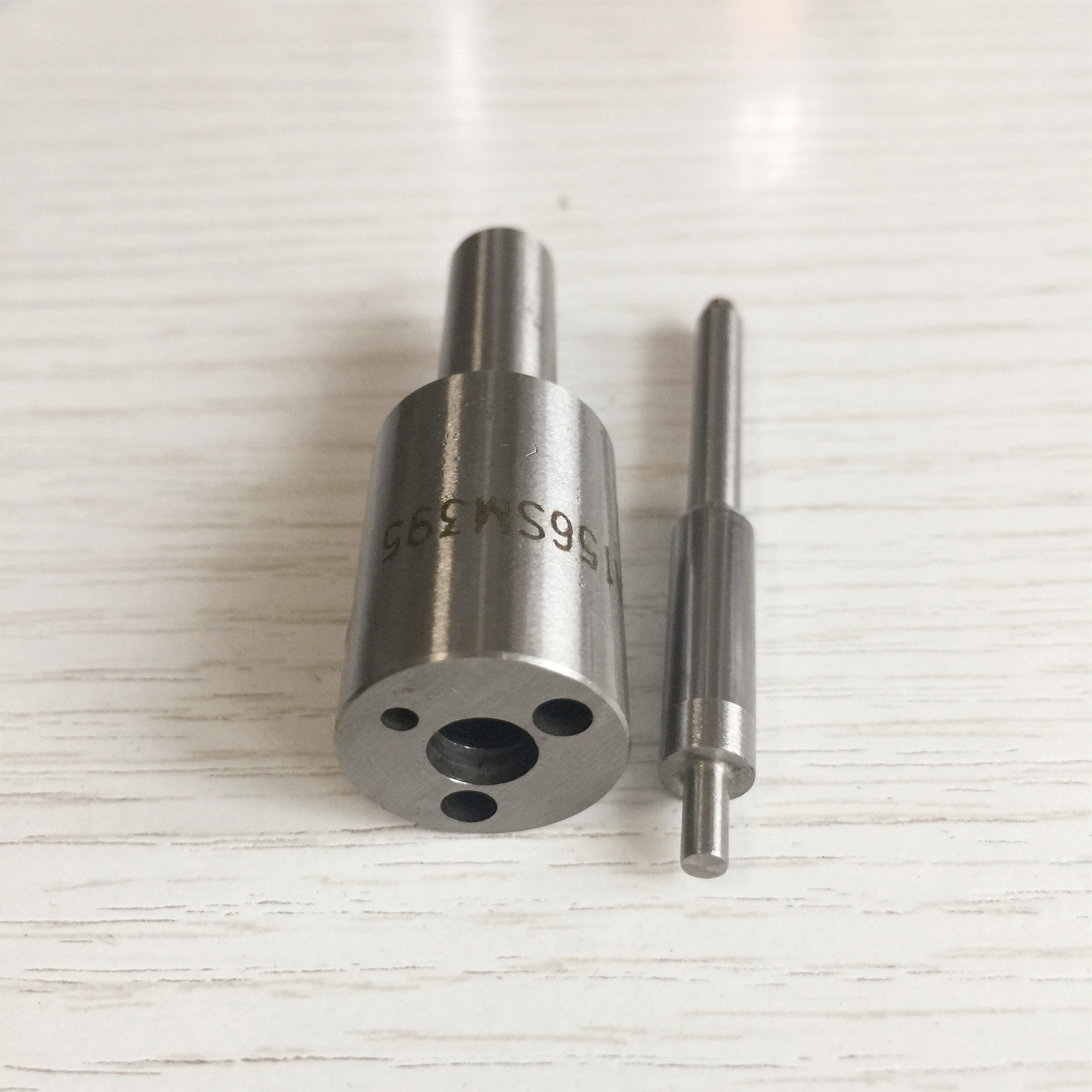 diesel fuel nozzle DLLA155SM194 105019-2170  auto parts injector nozzle 105019-2170 DLLA155SM194 nozzle injection DLLA155SM194
