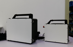 Nouvelle machine de nettoyage au laser à fibre portable de <span class=keywords><strong>50</strong></span> watts, facile à utiliser, éliminateur de rouille pour l'aluminium - Élimine la peinture et la saleté - Product Image 2