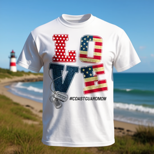 T-shirt « Love Coast Guard Mom » au design patriotique # CoastGuardMom - Product Image 3