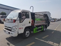 Foton 3cbm conduite à gauche camion à ordures compressé camions à compression des déchets