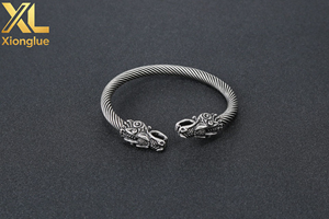 Bracelets en acier inoxydable Viking Nordique Dragon Loup, tendance unisexe, ouverts, rétro, cadeau de mariage WZC014, ensemble de bijoux personnalisés en gros - Product Image 4