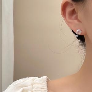 Pendientes de Plata de Ley S925 con Cristal Ovalado Transparente y Circonita Azul, Diseño de Lágrima Dulce y Fresco - Product Image 2