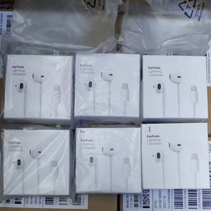 Auricolari In-Ear con Cavo da 1,2m, Design a Testa Piatta per iPhone 14/13 e 12/11 - Product Image 2