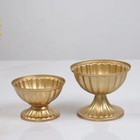 Vase de table en fer forgé de style européen rétro, durable, pour petites compositions florales, idéal pour les festivals et les hôtels