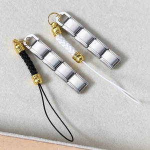 Bracelet de téléphone portable coloré, bracelet modulaire, bijoux en acier inoxydable plaqué or, design cube unisexe - Product Image 4