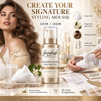 Mousse coiffante non aérosolée pour des cheveux brillants et un look naturel, idéale pour le mouvement et le coiffage quotidien