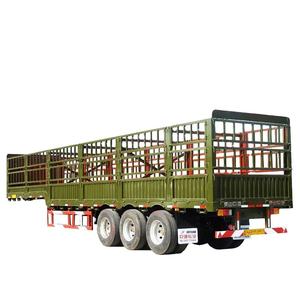 Semi-remorque de transport de bétail (bovins, ovins, volailles) à 3 essieux, 60 tonnes, avec ridelles latérales, à vendre - Product Image 6