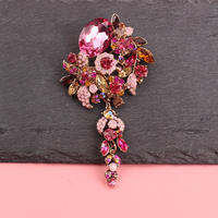 Broche de qualité supérieure à motifs floraux, Matrice de pierres précieuses Fibonacci et Noyau de pierres précieuses roses avec Dopamine Drip Luxury Pines