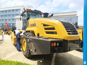 XCMG Rodillo de carretera oficial de <span class=keywords><strong>segunda</strong></span> <span class=keywords><strong>mano</strong></span> XS365IV Máquina compactadora de un solo tambor vibratorio de construcción de 36 toneladas a la venta - Product Image 4