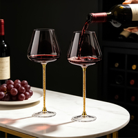 Verres à vin en cristal sans plomb de luxe avec logo personnalisé, à long pied, design moderne - Vente en gros