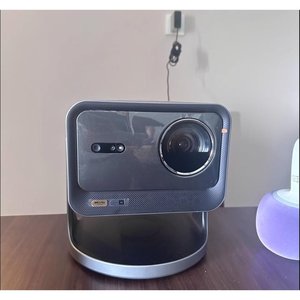 Proyector Láser Vidda C3 Ultra 4K DLP, Proyector Inteligente para Cine en Casa, Compatible con 3D, Portátil, con Altavoces Integrados - Product Image 3